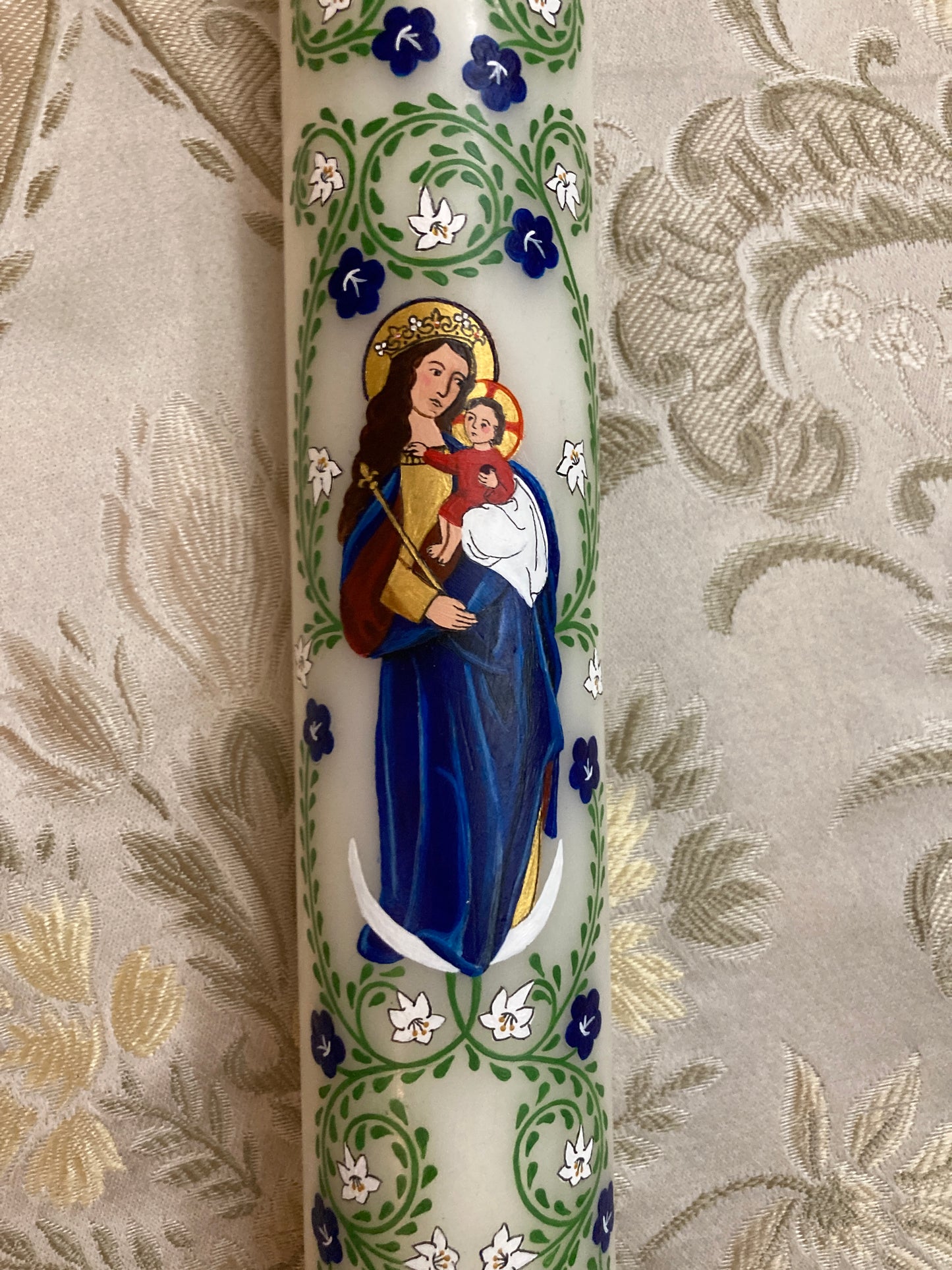 Laetare Paschal Candle