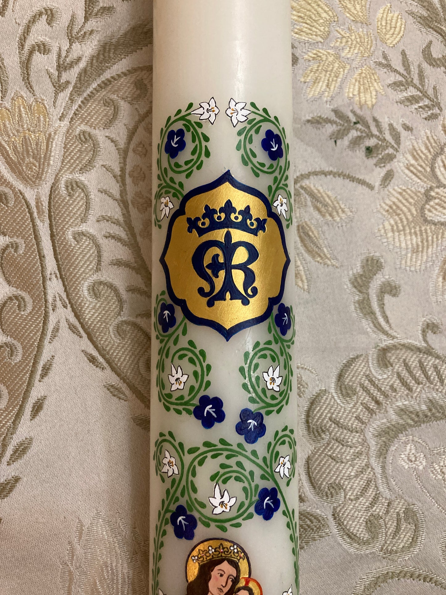 Laetare Paschal Candle